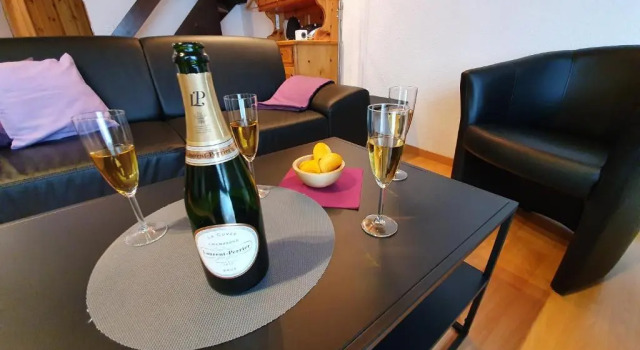 Апартаменты Comfort Ferienwohnungen Wallis - Randa bei Zermatt