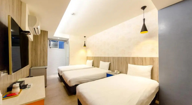 Трёхместный номер Standard P&E Hotel
