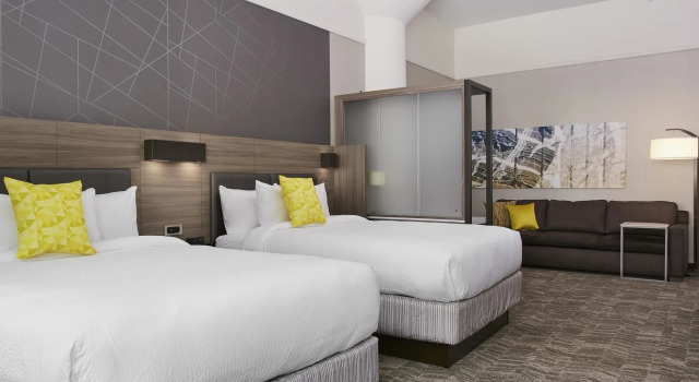 SpringHill Suites by Marriott Milwaukee Downtown