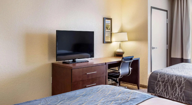 Четырёхместный номер Standard Comfort Inn & Suites Niagara Falls Blvd USA