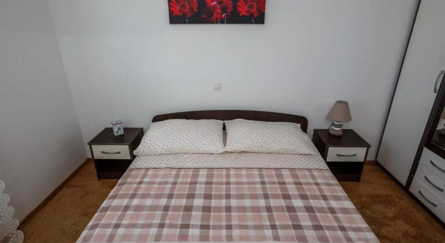 Apartments Nada, Забронировать Апартаменты/квартира Арбания Трогир