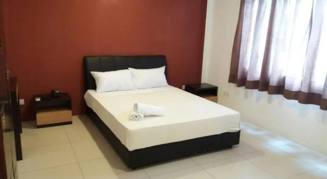 O podwyższonym standardzie dwuosobowy pokój T Hotel Ipoh