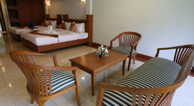 Krabi Redwood Resort, Varaa Lomakeskus Hotellit North-Eastern Thailand pysäköinnillä, Pysäköinti