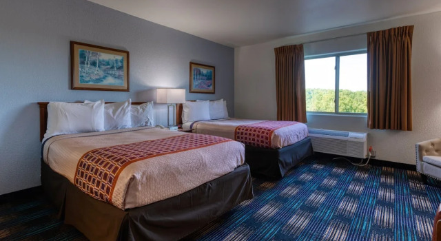 Номер Economy All Towne Suites