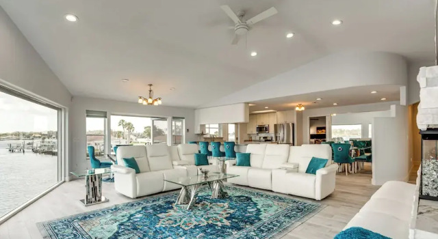 Waterfront Gem: Crystal River Family Home, Réserver Maison de vacances Crystal River 