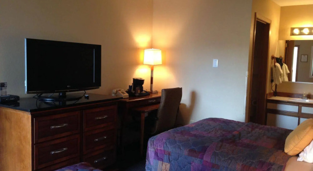 Lakeshore Inn & Suites, Rezerwuj Hotel Anchorage Alaska