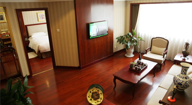 Enrichee Gloria Plaza Hotel Qingdao