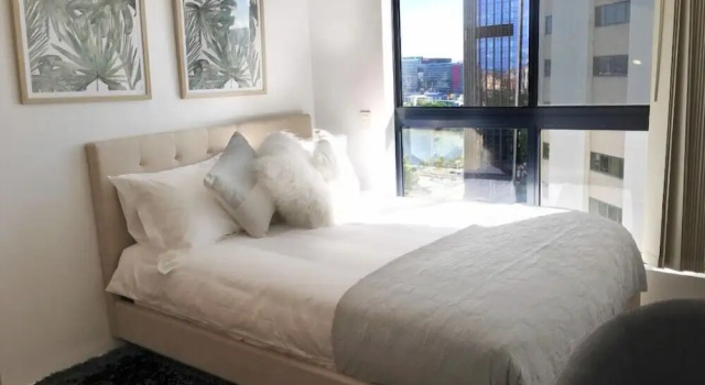 Апартаменты 1009 Newly Refurnished Cozy Apartment