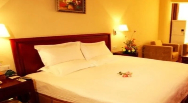 GreenTree Inn Hebei Zhangjiakou Zhangbei Bus Station Zhangku Avenue Express Hotel