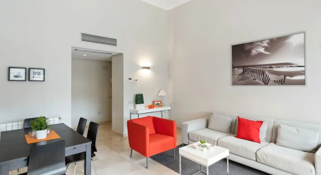 Classy Holiday Home in Orihuela With Garden
