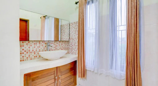 Двухместный номер Standard Teges Inn Kuta