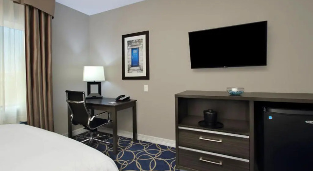 Номер Deluxe Holiday Inn Express and Suites Houston North - IAH Area by IHG