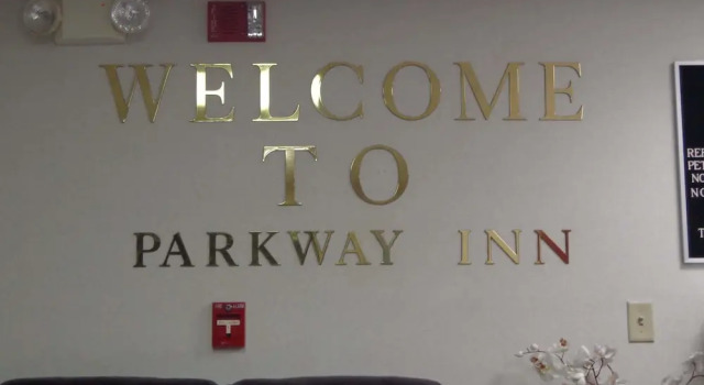 Campton Parkway Inn, Rezerwuj Hotel Campton Kentucky