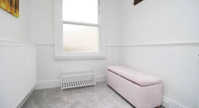 Апартаменты Spacious Georgian Apartment 5 mins from Bath Abbey
