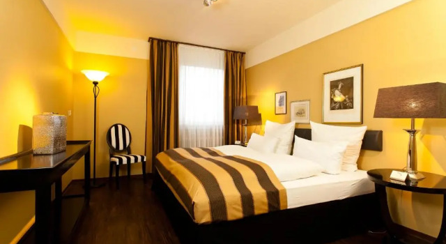 Семейный номер Standard Hotel Würzburger Hof ****