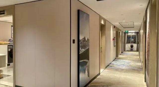 Vienna Hotel (Shanwei Haifeng Food Street), Rezervasyon Otel Guangdong otoparklı oteller, Otopark