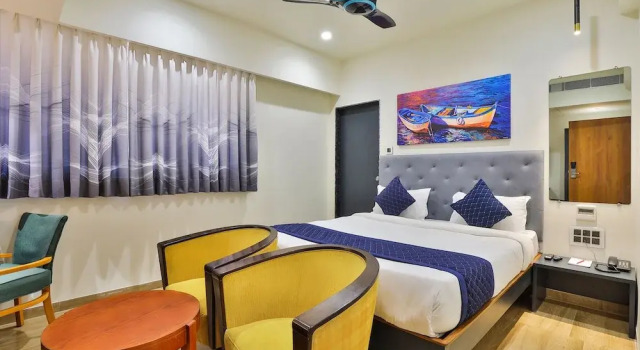 Номер Deluxe FabHotel Prime Empyrean