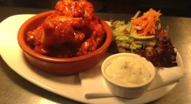 The Wander Inn Bar & Accommodation, Prenota Hotel Kenmare 