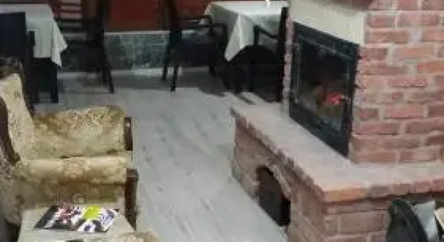 Adalı Guest House, Забронировать Хостел Хостелы Эдирне, рядом с Мечеть Селемие, Хостел
