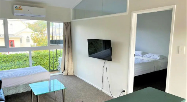 Апартаменты Ranfurly Evergreen Motel