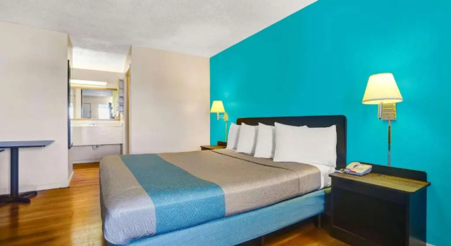 Номер Standard Motel 6 Fort Bragg, CA