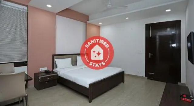 SPOT ON 73667 Hotel Tulsi