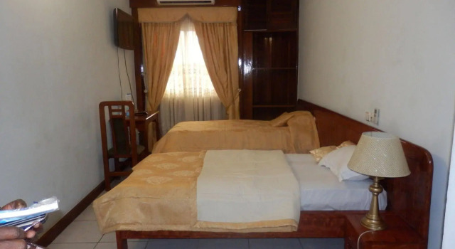 Afrique Hotel Douala Airport