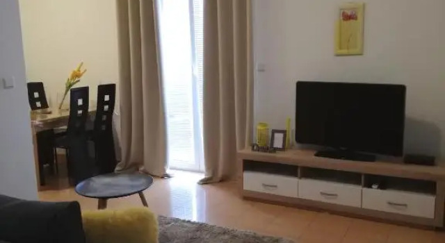 Апартаменты Superior c 1 комнатой с балконом и с красивым видом из окна Apartments Zeneral