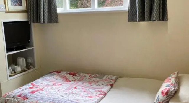 Номер Economy West Lodge Hotel