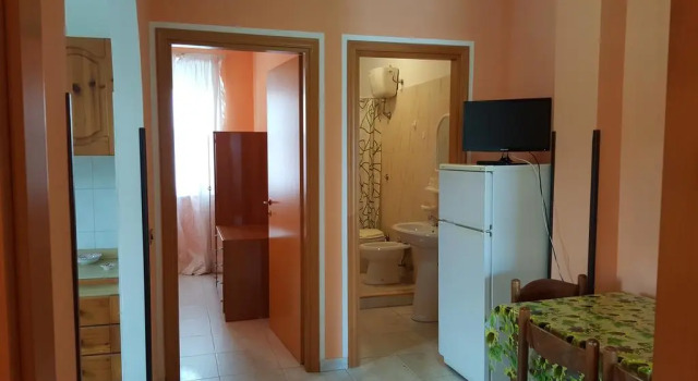 Jolly Residence, Book Hotel Hoteller i Cilento Coast med parkering, Parkering