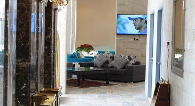Continental Salmiya Suite