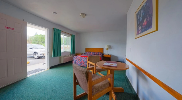 Riverside Inn John Day by OYO Rooms