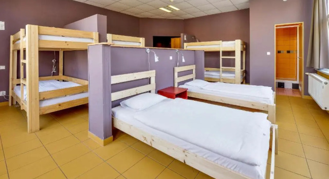 (camerata femminile) letto in camerata Plus Prague