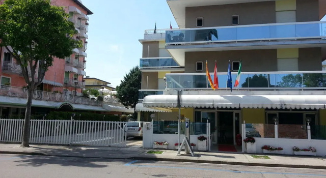 Hotel Laguna