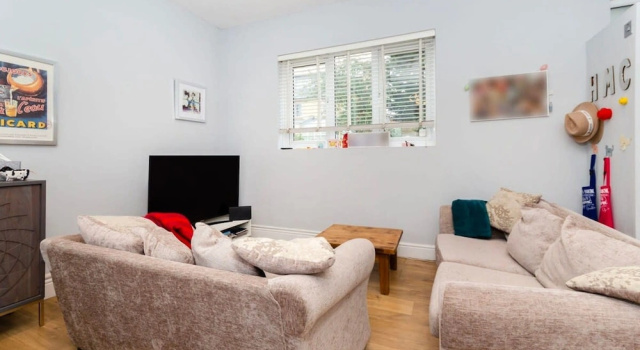 Апартаменты Charming Ground Floor Flat in Twickenham