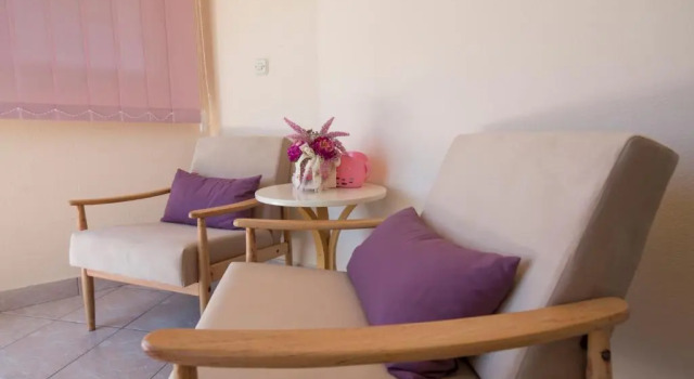 Apartments Gisela, Забронировать Апартаменты/квартира Макарска Biokovo Nature Park, рядом с Францисканский монастырь
