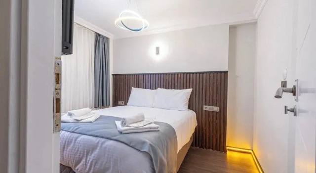 Ilyada Hotel, Забронировать Отель Стамбул Мраморноморский регион, рядом с Станция метро «Таксим» — Выход к парку Гези