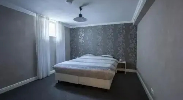Leuk Vakantiehuis 31, Rezerwuj Hotel Hotele w Veluwe z parkingiem, Parking