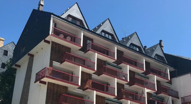 Soleado apartamento en Panticosa, a 50 m. del telesilla, 预订 公寓 潘蒂科萨 福米加尔