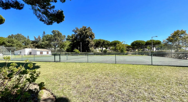 VILAMOURA TRADITIONAL VILLA WITH POOL by HOMING