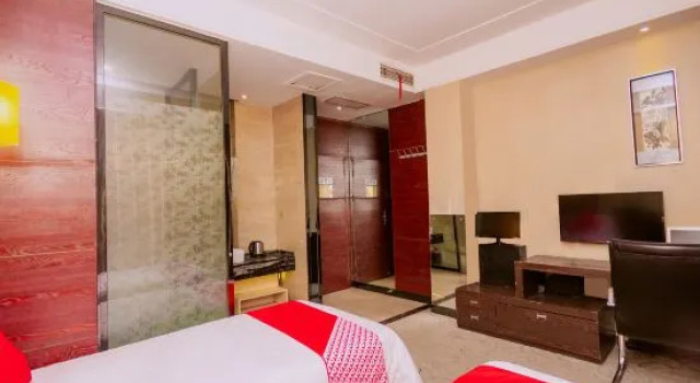 Ziyuan Hotel, Prenota Hotel Hotel a Xiangyang con parcheggio, Parcheggio