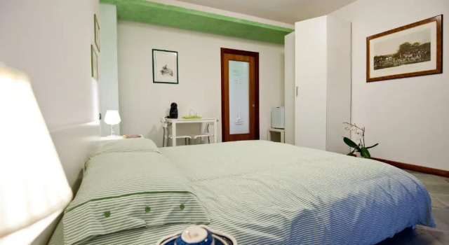 Четырёхместный номер Standard с видом на сад La Casa di Linda
