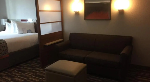 Люкс Microtel Inn & Suites by Wyndham Sweetwater