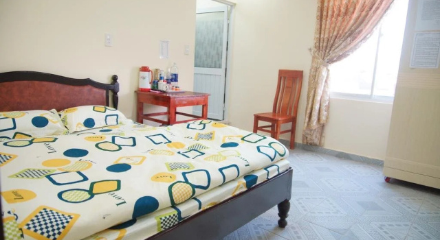 Huong Sen Hotel