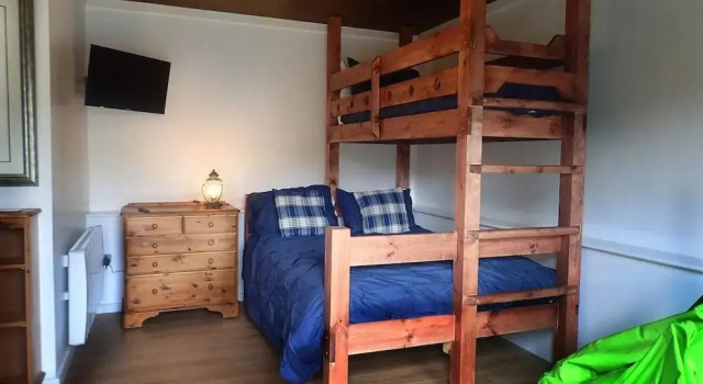 Tranquil Lodge Retreat in Penegoes, Забронировать Дом для отпуска Виллы Сноудония, Вилла