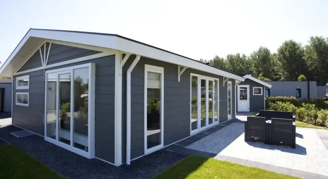 Шале Comfortable Chalet With Dishwasher, on a Holiday Park, 25 km. From Amsterdam