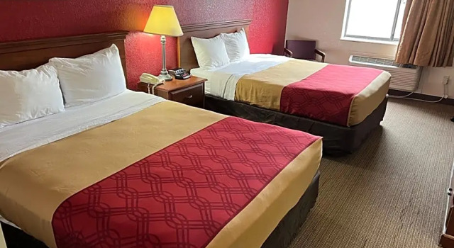 Suite Deluxe Express Inn & suites