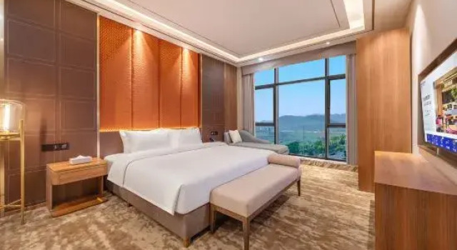 Люкс Deluxe Starway Hotel (Chongqing Tongnan Avenue Branch)