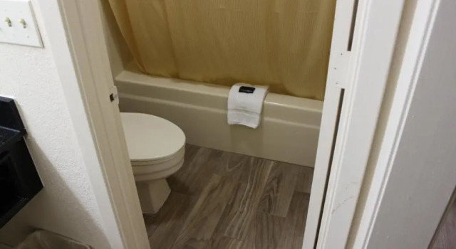 Двухместный номер Standard Travel Inn Buford near Mall of Georgia