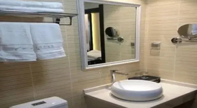 Wuwei Yunxuan Hotel, Book Hotel Wuwei Gansu